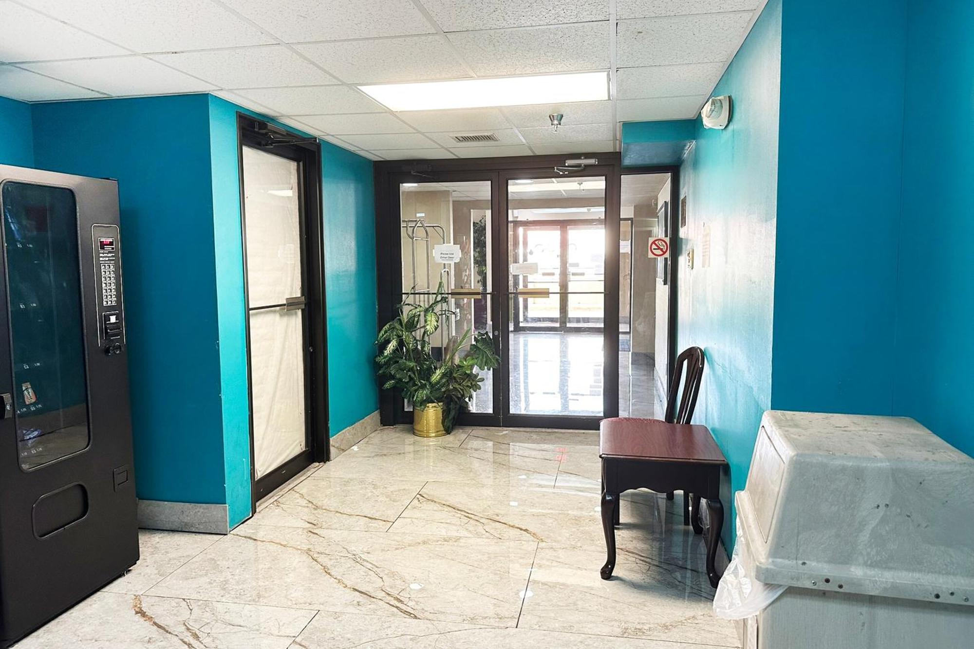 Oyo Hotel Rome West Ga Bagian luar foto