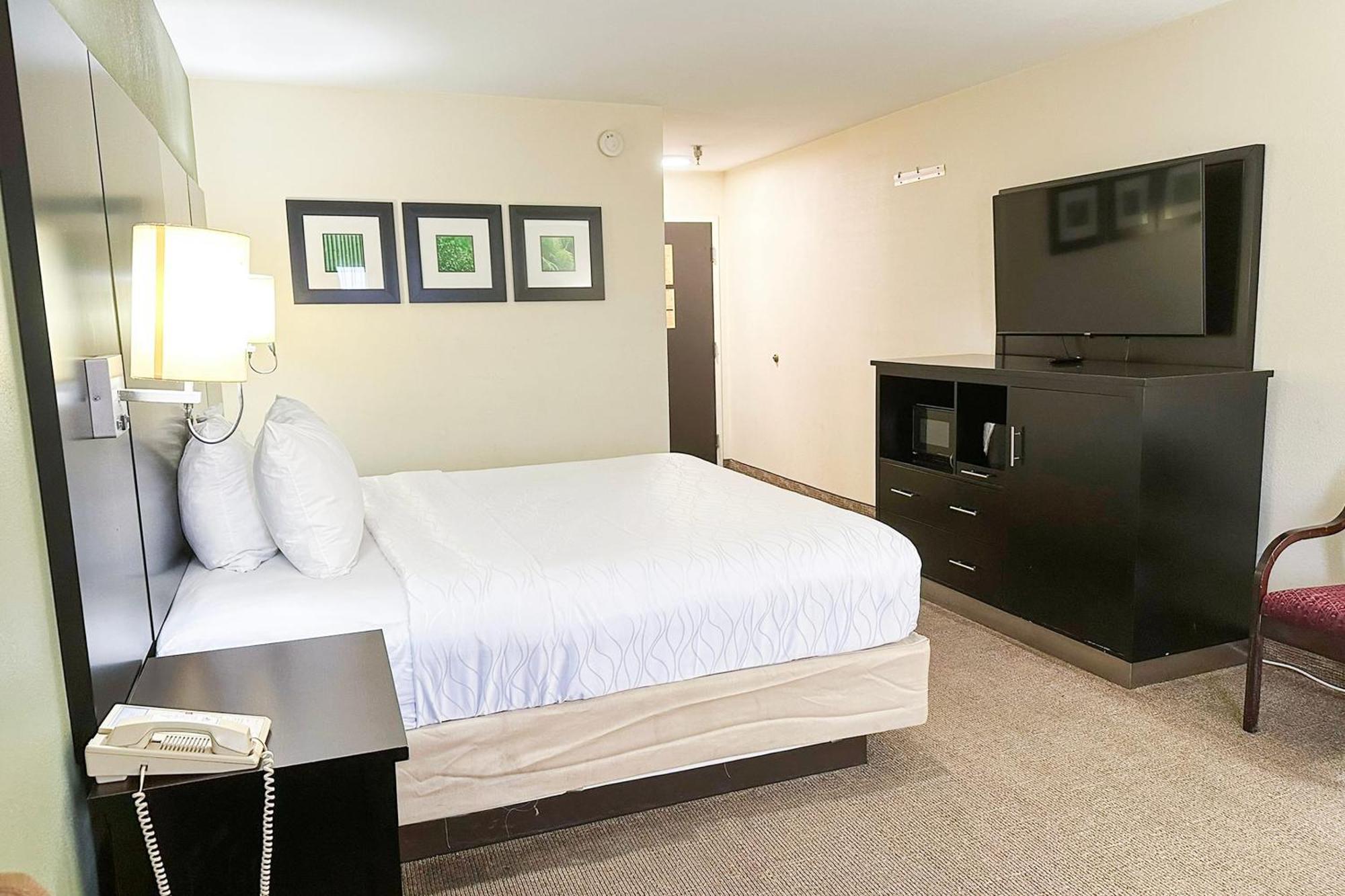 Oyo Hotel Rome West Ga Bagian luar foto