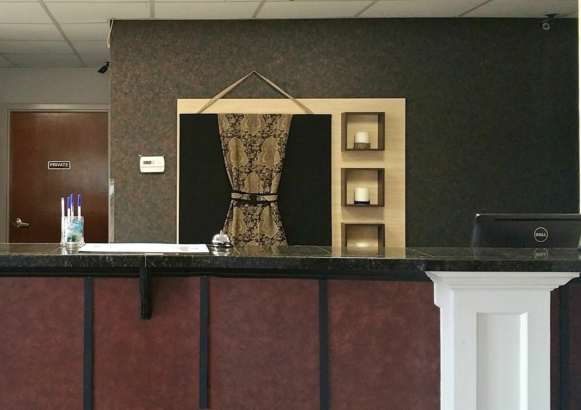Oyo Hotel Rome West Ga Bagian luar foto